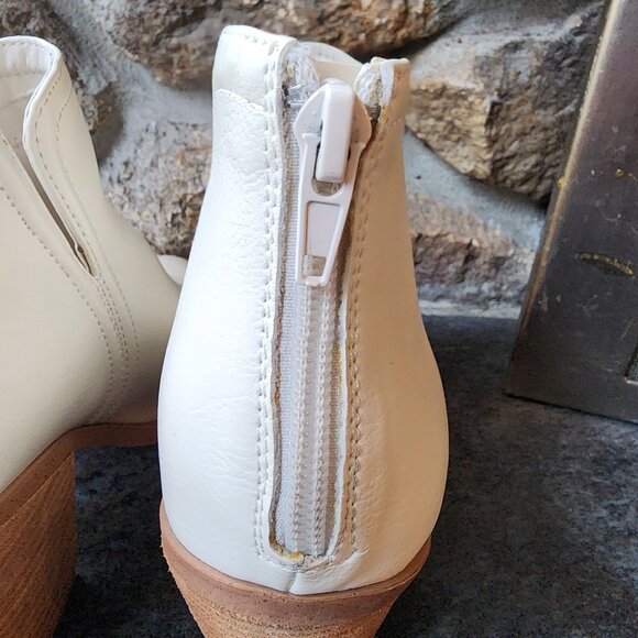 Anthropologie Joie Kayden Off White/Cream Leather Heeled Ankle Boots Size 10M - Picture 14 of 16